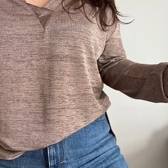 Halston Rose gold oversized shirt - Picture 10 of 10